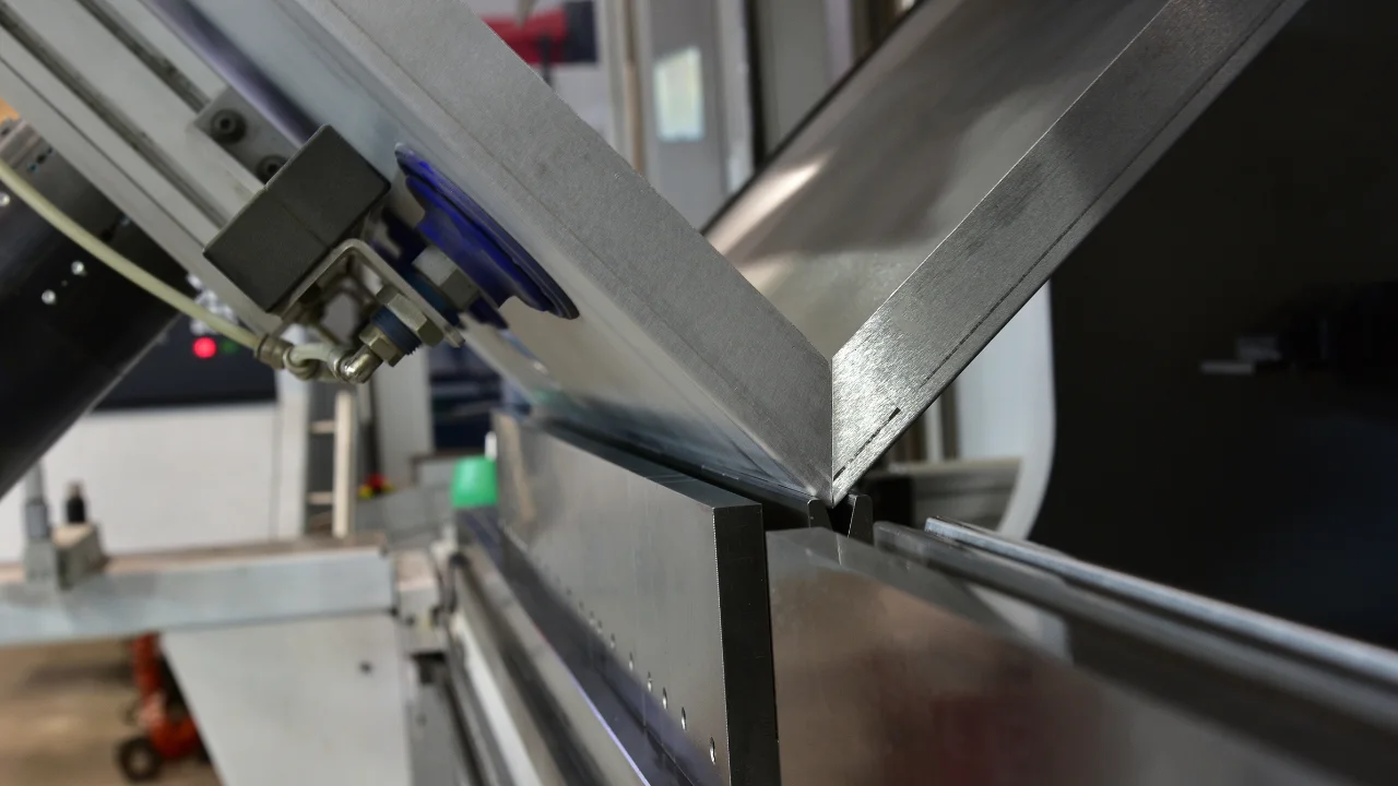Why Choosing Expert Metal Brake Services Ensures Accurate, Durable Bends